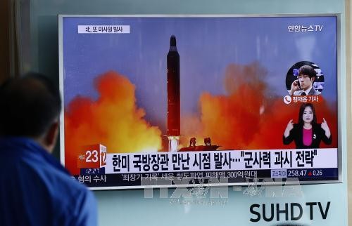 Объединенный комитет начальников штабов Республики Корея осудил запуск ракеты КНДР - ảnh 1